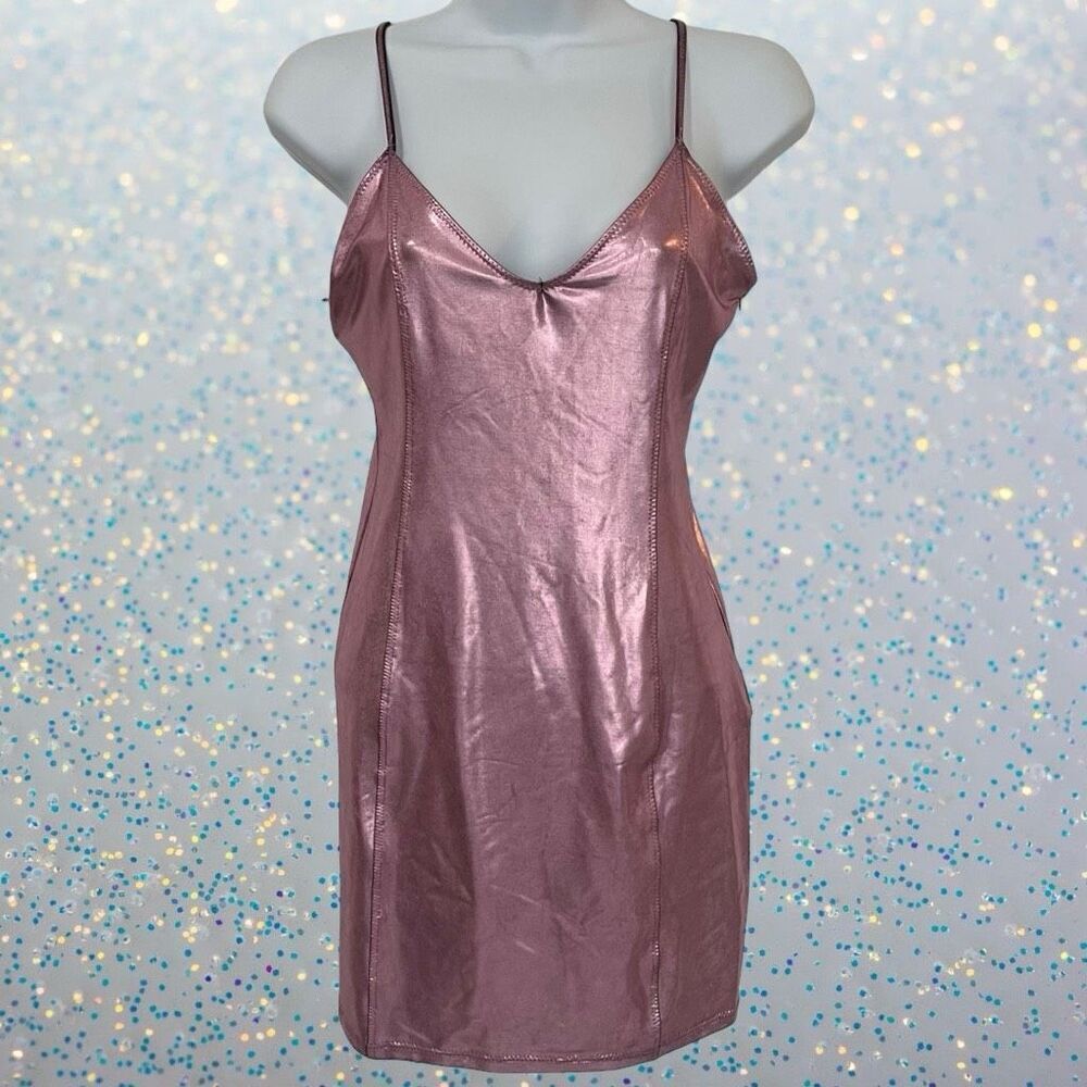NWT Forever 21 Women’s Pink Metallic Bodycon Mini Dress Medium